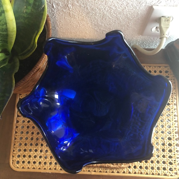 Handblown Large Flowering Cobalt Blue Coiled Vase Mid-Century Modern - Picture 7 of 14